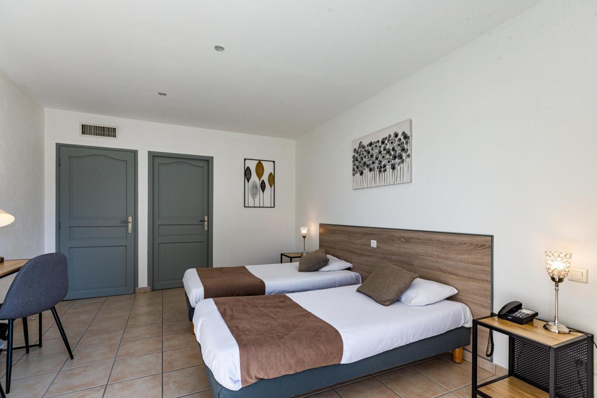 Logis Hotel L'Oliveraie Cognac Exterior foto